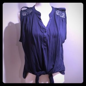 🔹️Super cute tank top